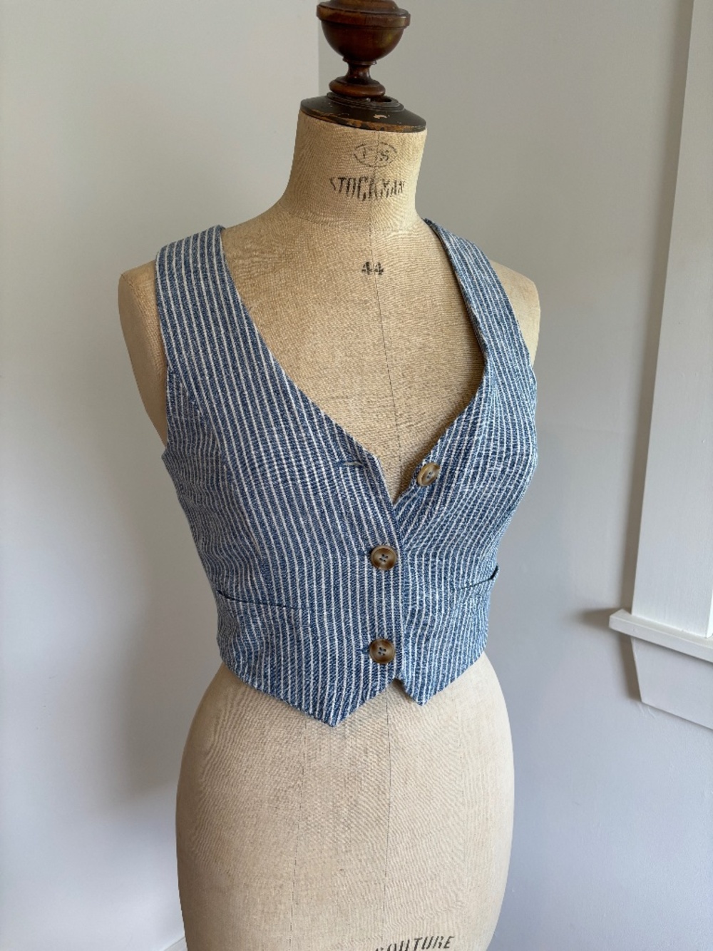 Cute Little Vest Small
